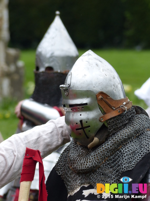 FZ012902 Knight at Glastonbury Abbey